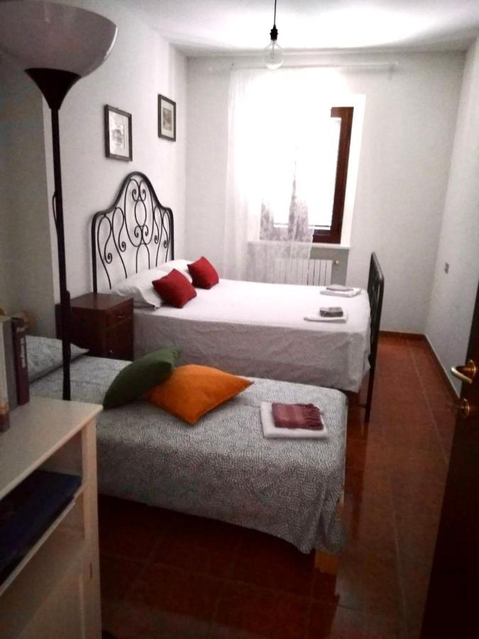 Bed&Breakfast La Ginestra Abbateggio Bagian luar foto