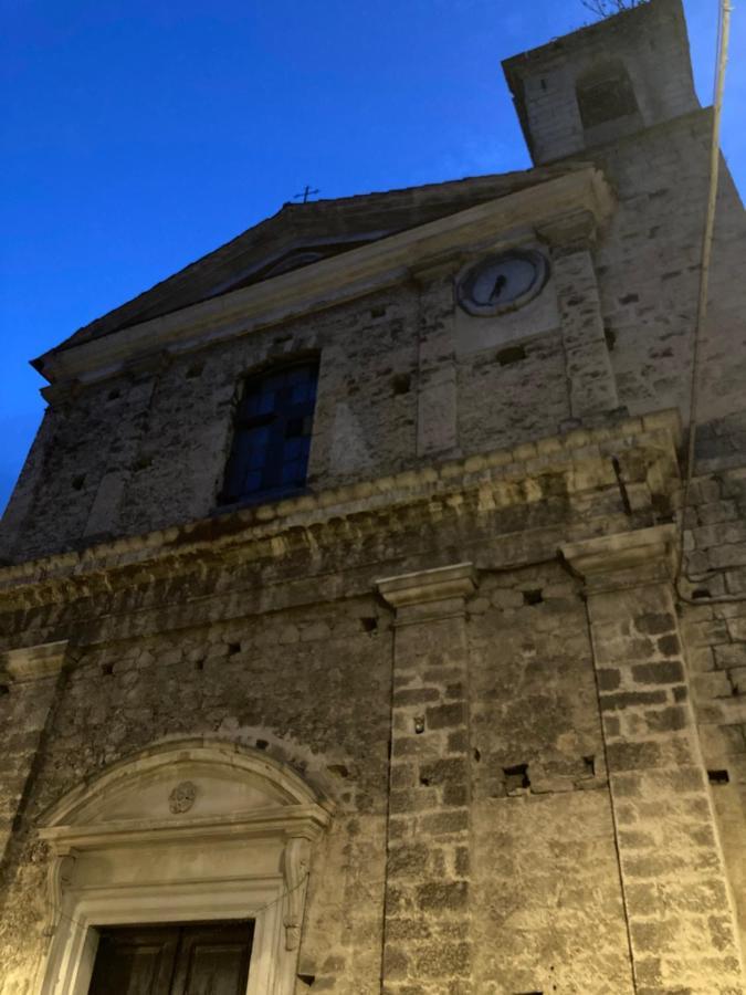Bed&Breakfast La Ginestra Abbateggio Bagian luar foto