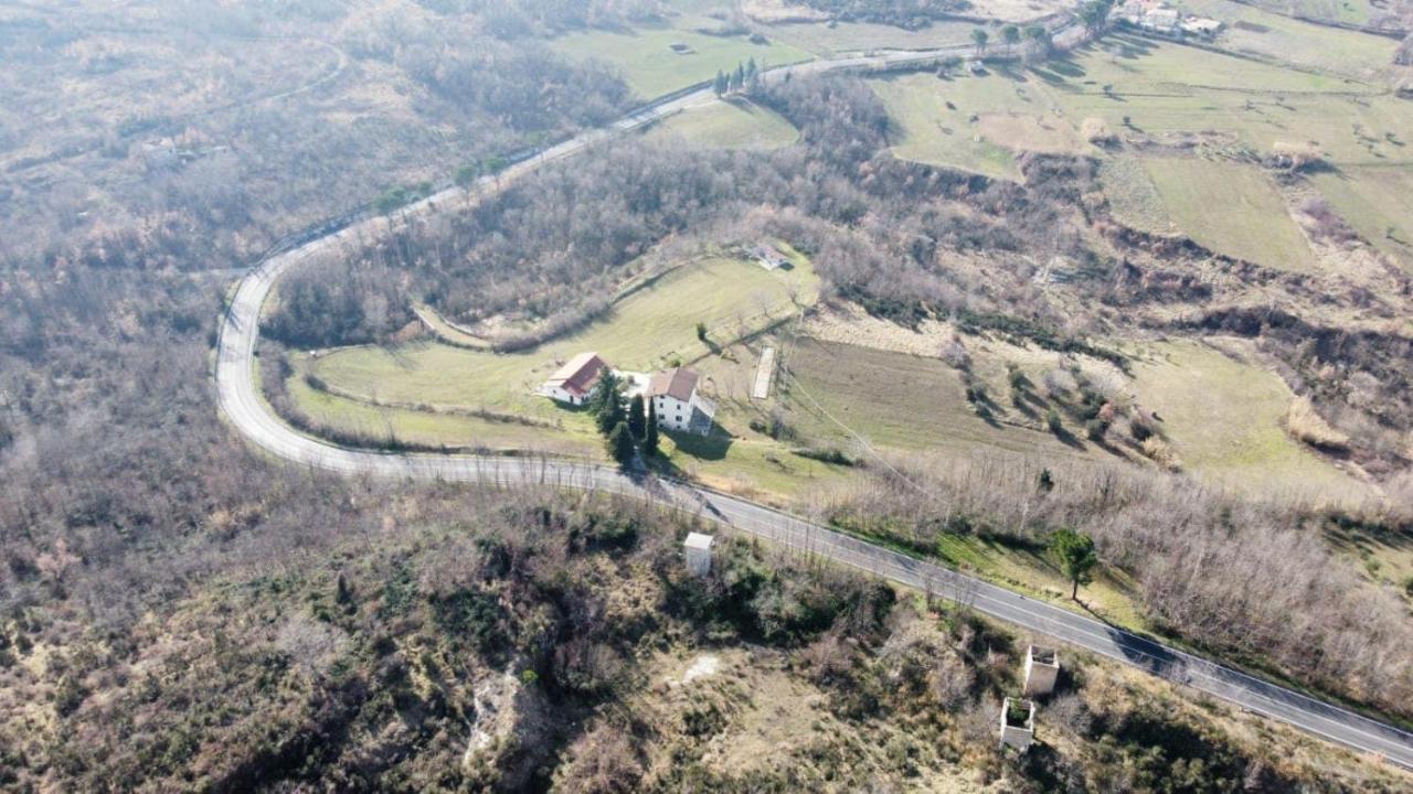Bed&Breakfast La Ginestra Abbateggio Bagian luar foto