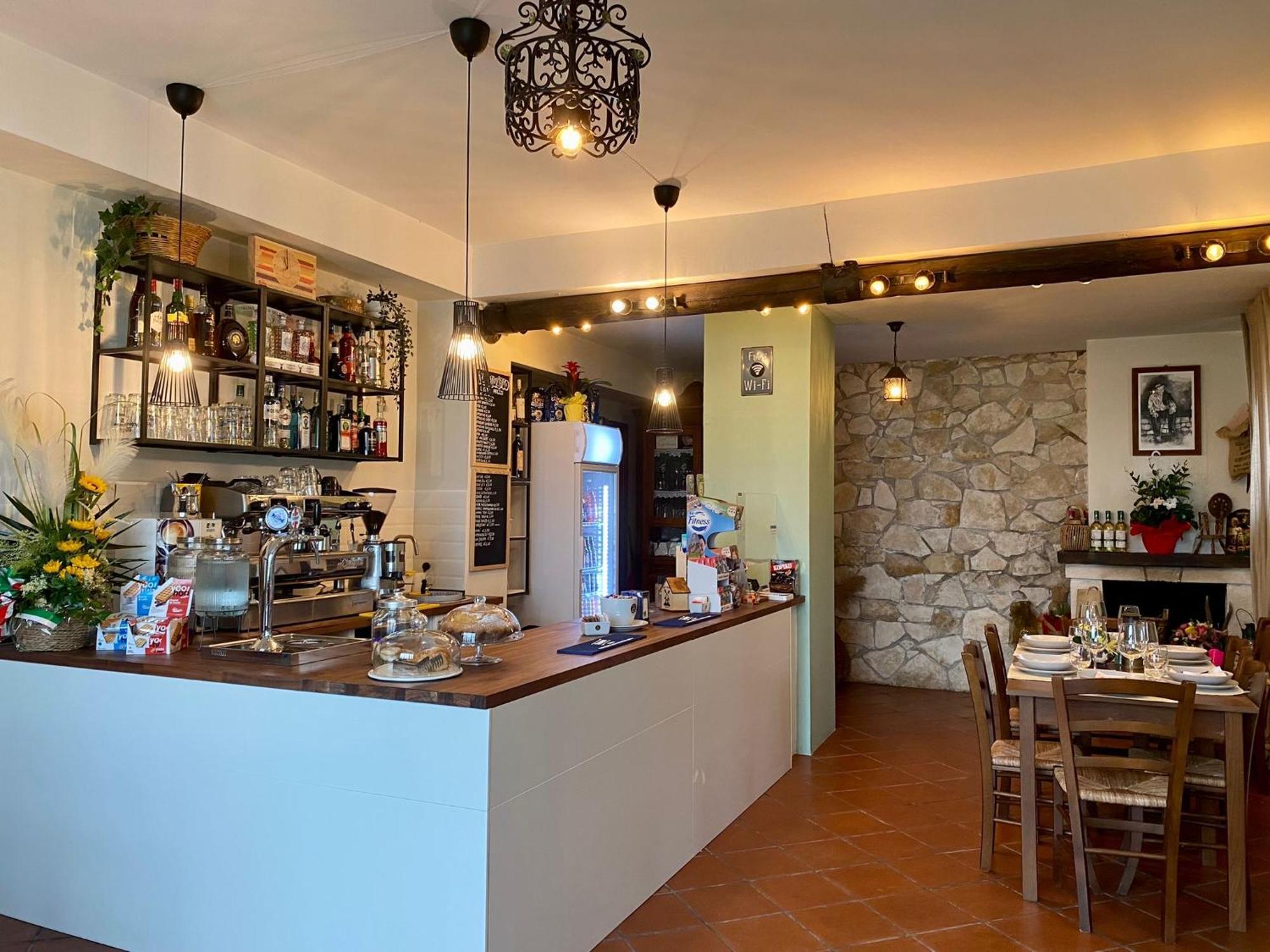 Bed&Breakfast La Ginestra Abbateggio Bagian luar foto