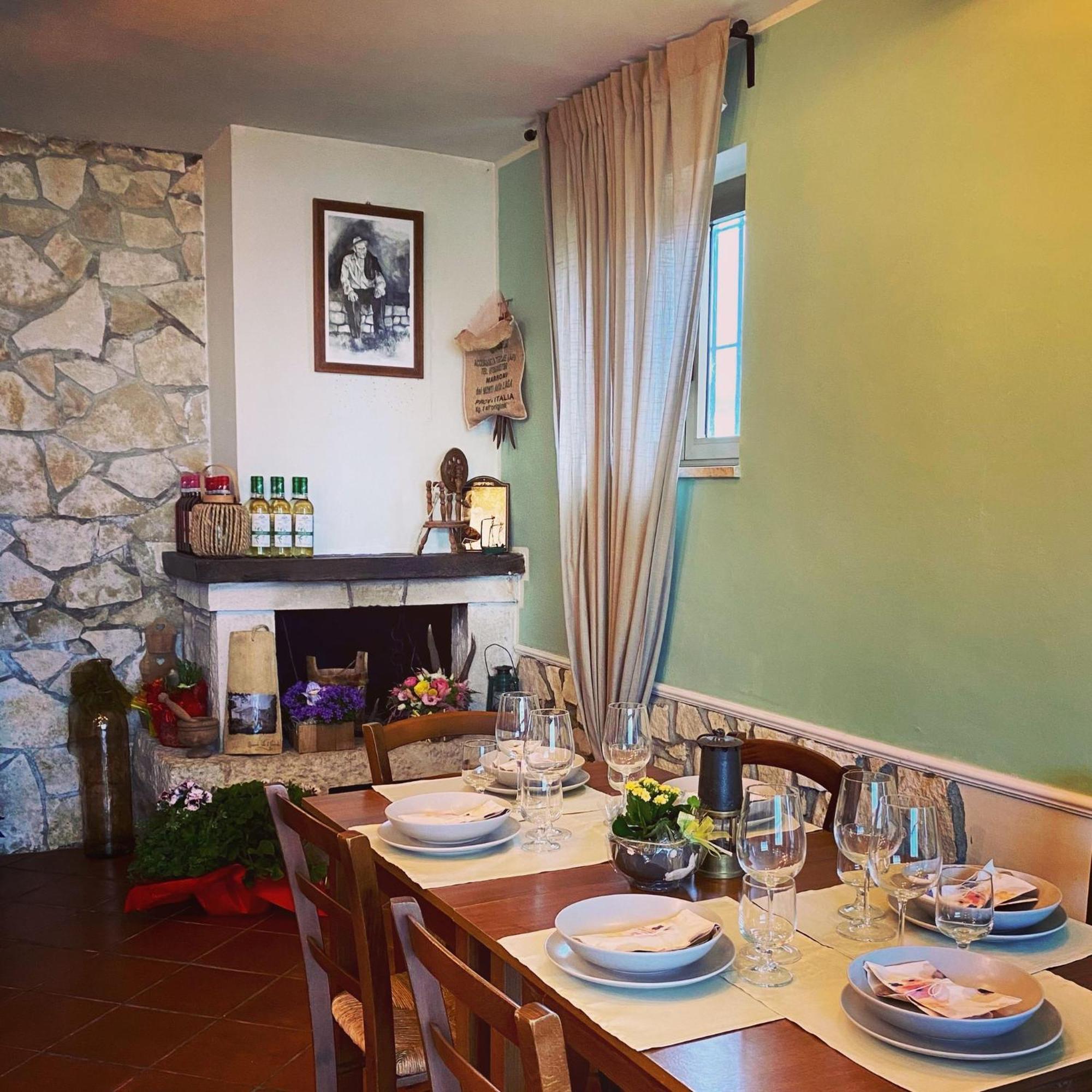 Bed&Breakfast La Ginestra Abbateggio Bagian luar foto